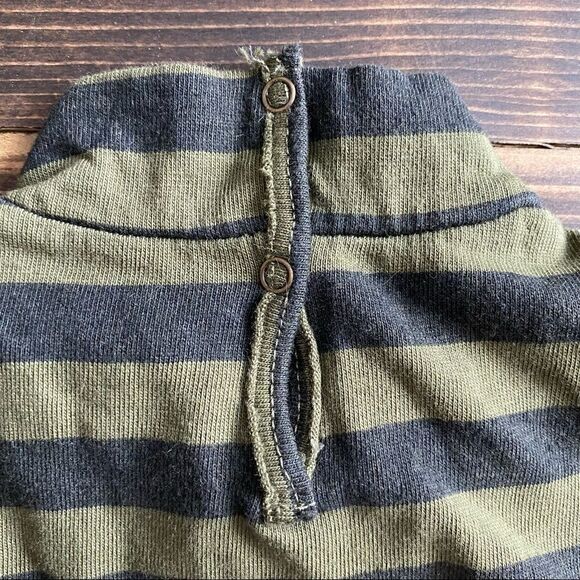 NWT Zhoe & Tobiah Kids‎ Striped Turtleneck Sweater in Green and Black Size 3 - Picture 5 of 8
